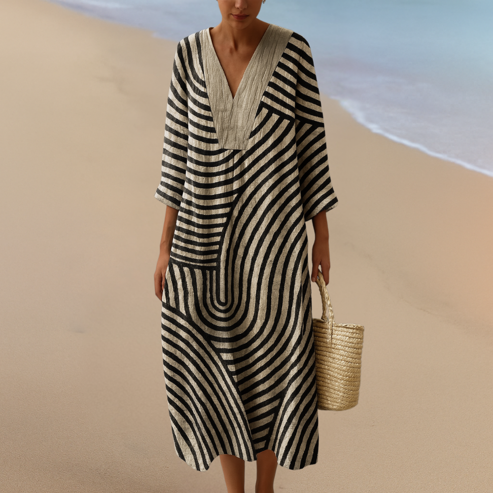 Sofie| Robe maxi monochrome à motif géométrique – Élégance fluide en noir et beige