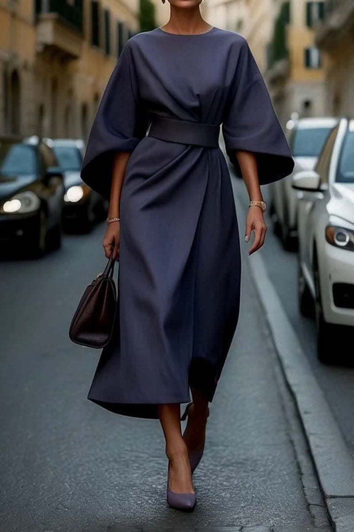 Victoria - Robe à Manches Élégantes