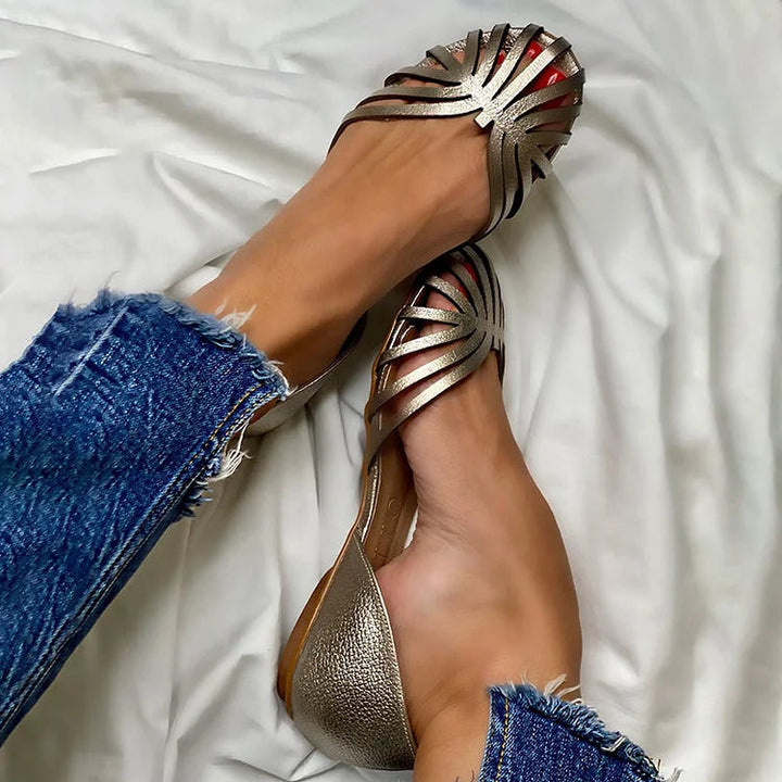Ballerines Lia Intagliées avec Bout Ouvert - Chaussures Élégantes et à la Mode