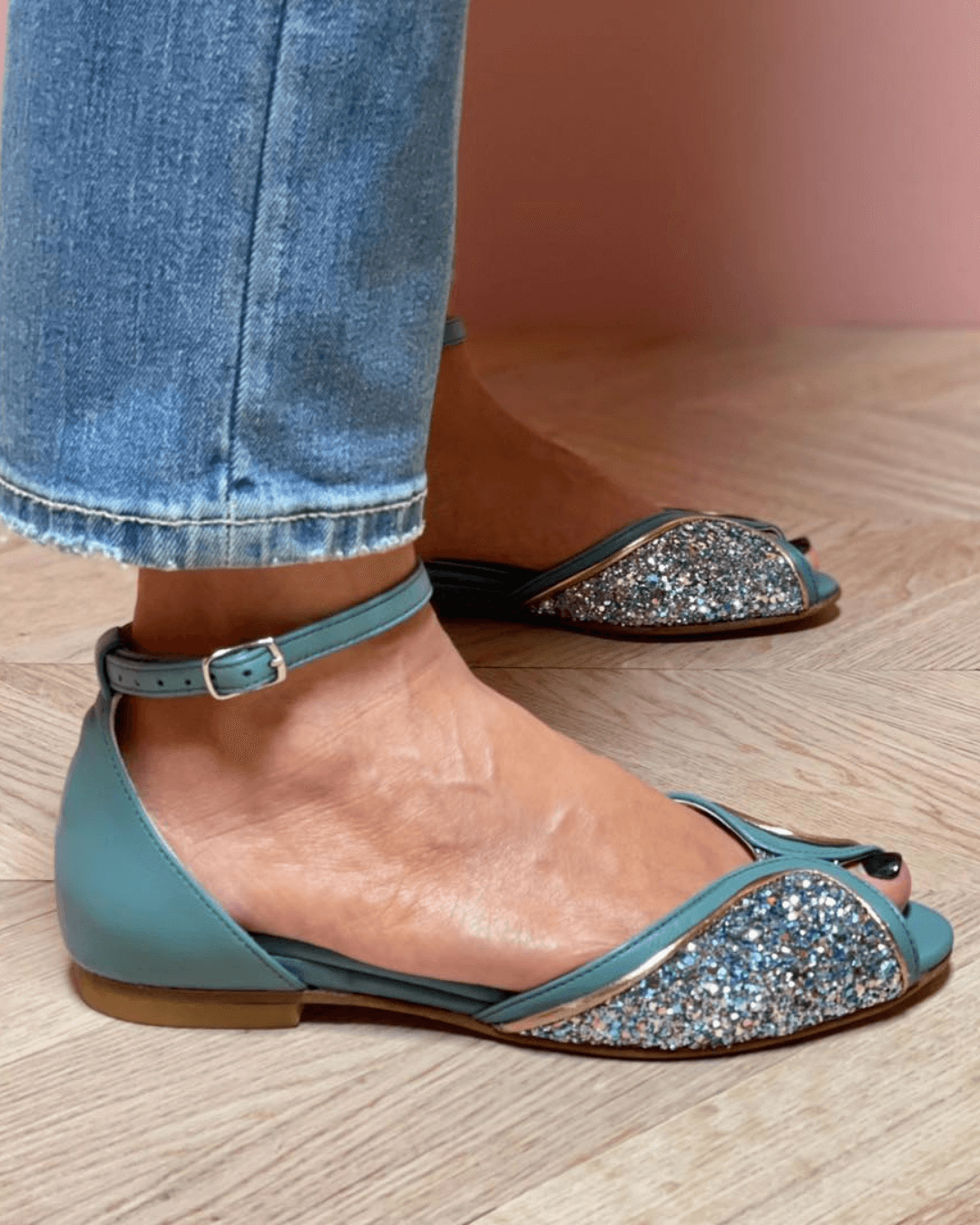 BRIGITTA | Sandales Basses Élégantes en Glitter Parfaites pour Chaque Occasion