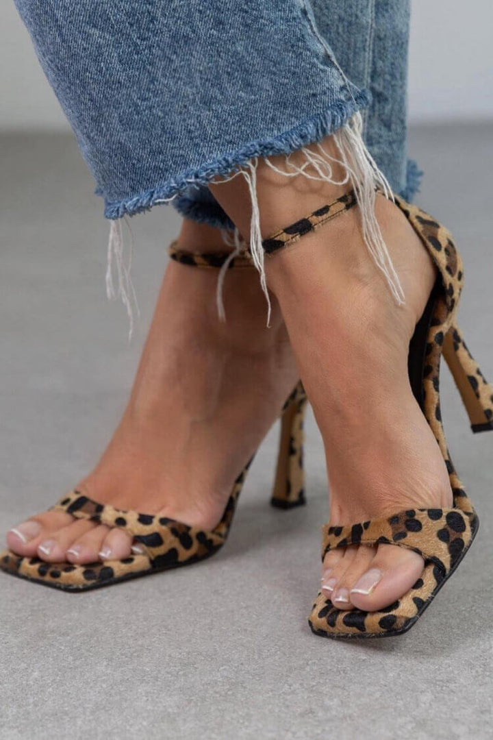 AFRIQUE | Sandales à Talons Hauts Animalières pour un Look Chic et Unique