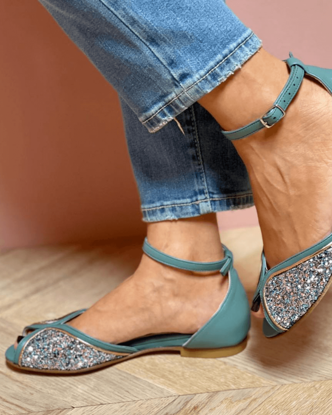 BRIGITTA | Sandales Basses Élégantes en Glitter Parfaites pour Chaque Occasion