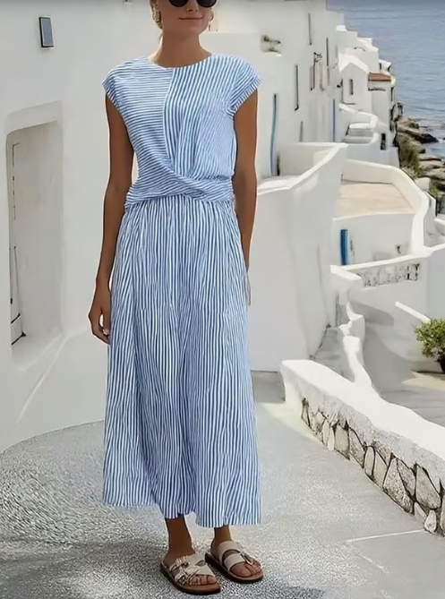 Robe en lin avec effet torsadé