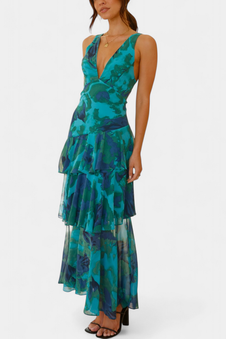 Camylla | Robe à col en V et couches fluides