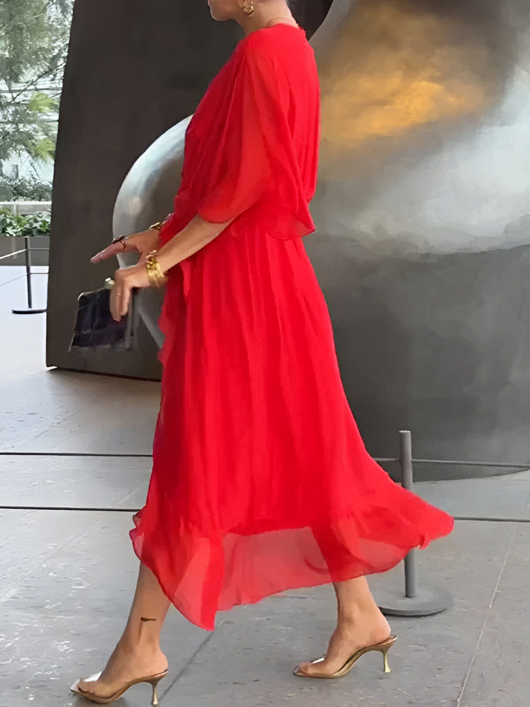 Alice | Robe élégante à col en V
